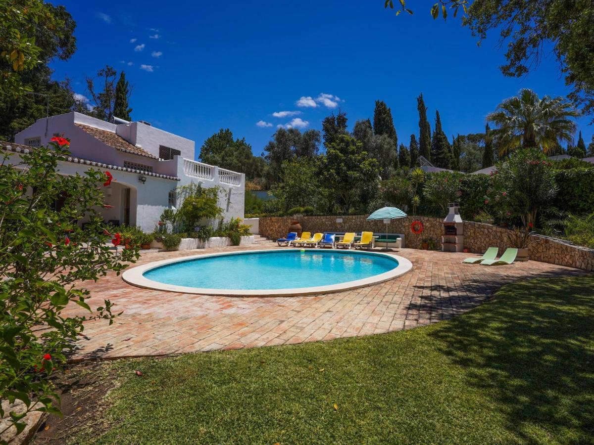 Roofed Villa In Albufeira With Private Swimming Pool Olhos de Agua  Zimmer foto