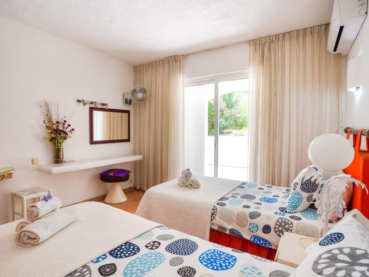 Roofed Villa In Albufeira With Private Swimming Pool Olhos de Agua  Zimmer foto